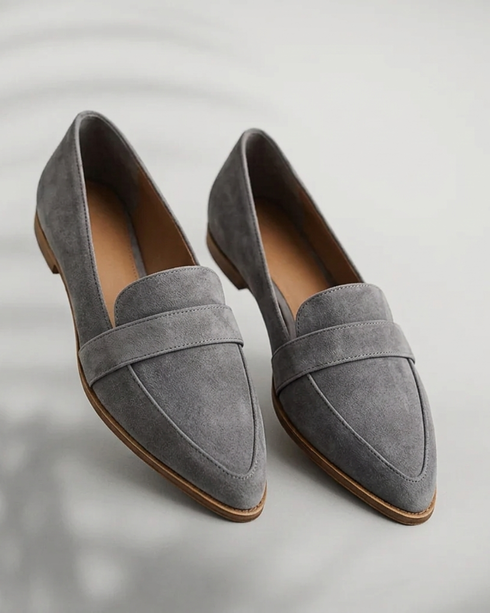 Women's pointed toe penny strap slip-on loafers