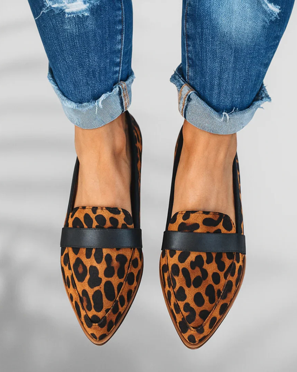 Women's pointed toe penny strap slip-on loafers