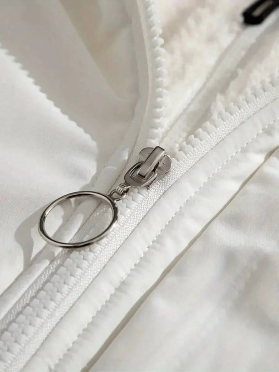 Women's puffer jacket with hood and soft lining
