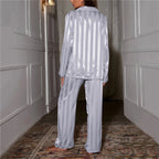 Women's pyjama set with top and trousers
