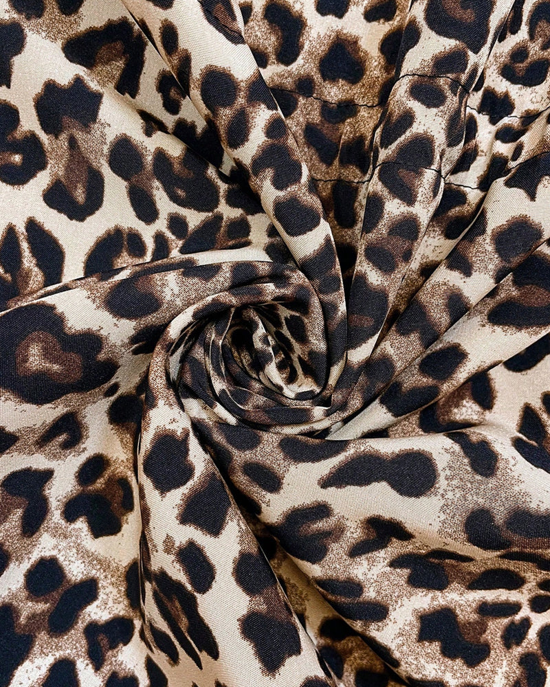Women's reversible coat with leopard print