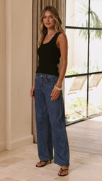 Women's ribbed knit sleeveless tank top