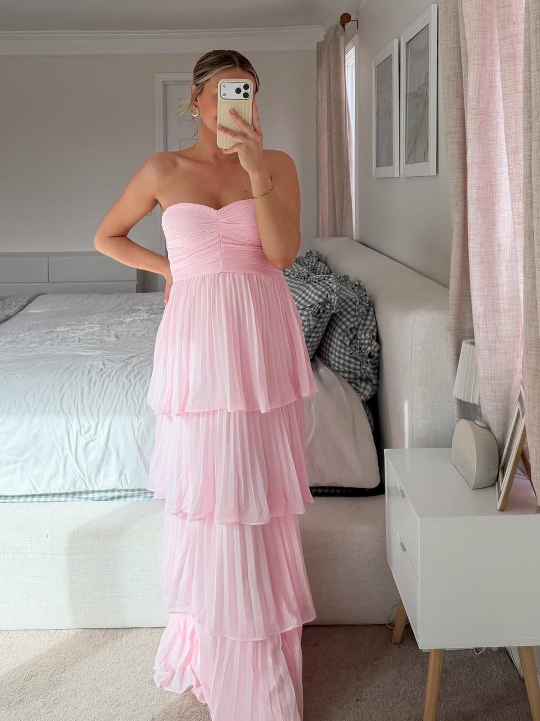 Women's ruched sweetheart maxi wedding guest dress