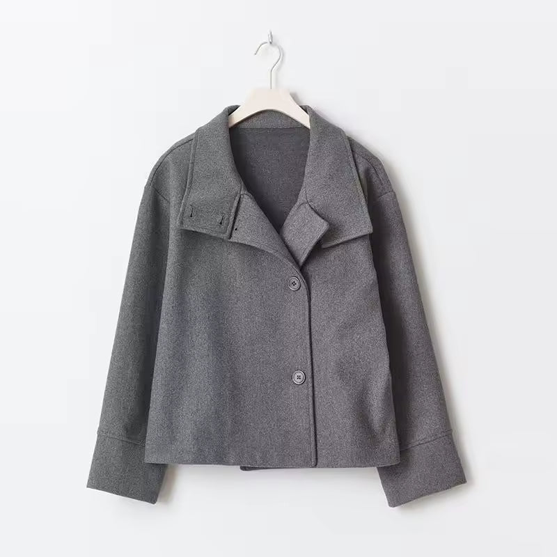 Women's short double-breasted jacket