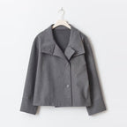 Women's short double-breasted jacket