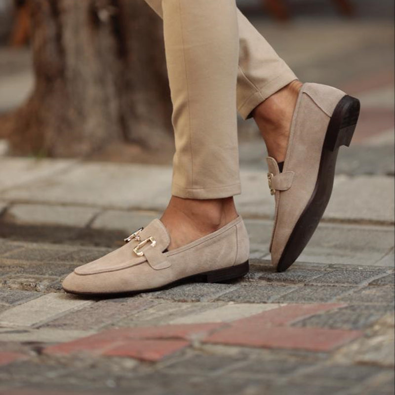 Men's slip-on loafers with metal detail