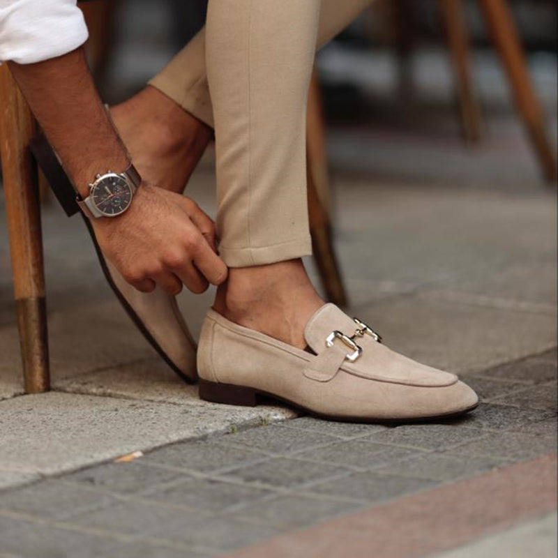 Men's slip-on loafers with metal detail