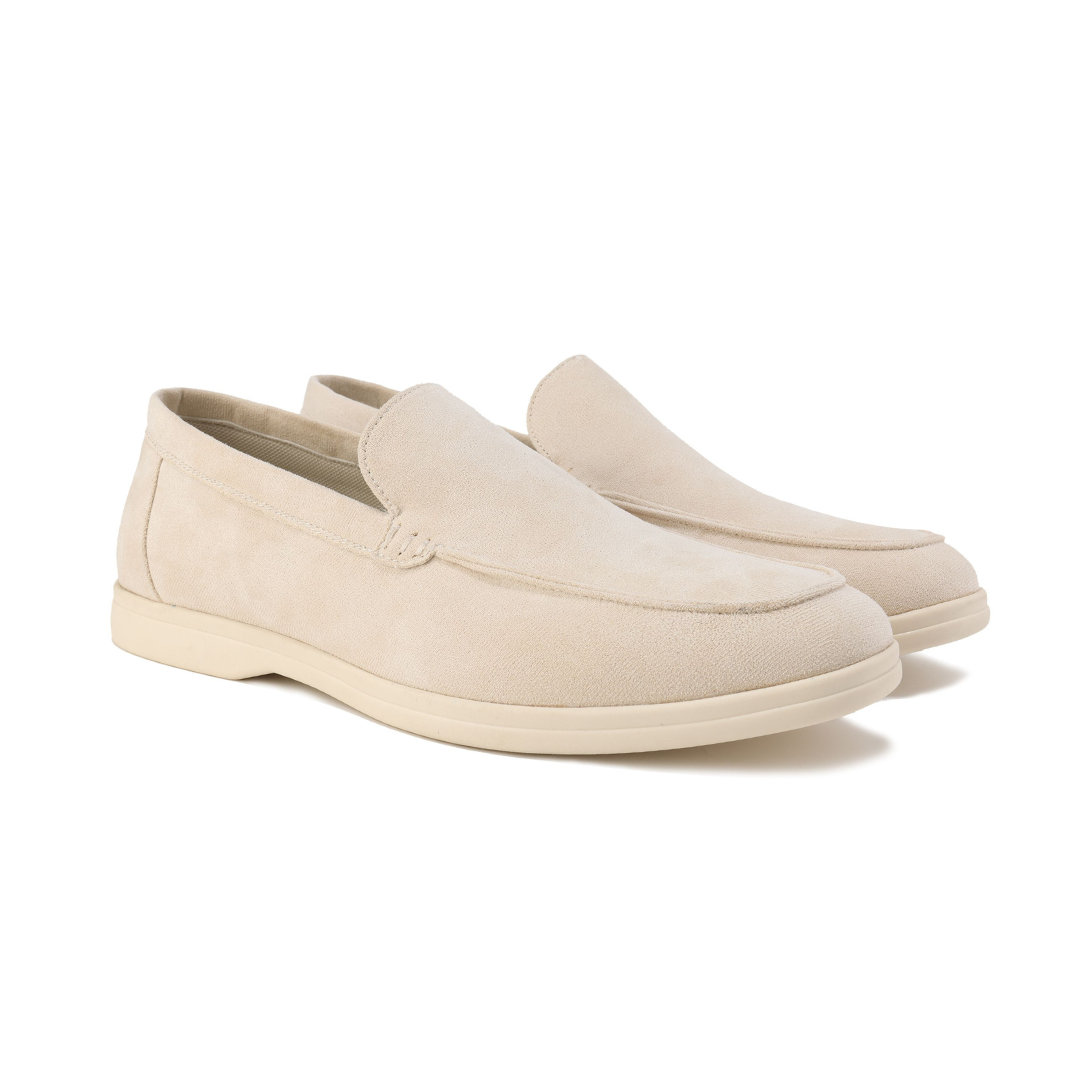 Men's slip-on shoes with structured finish