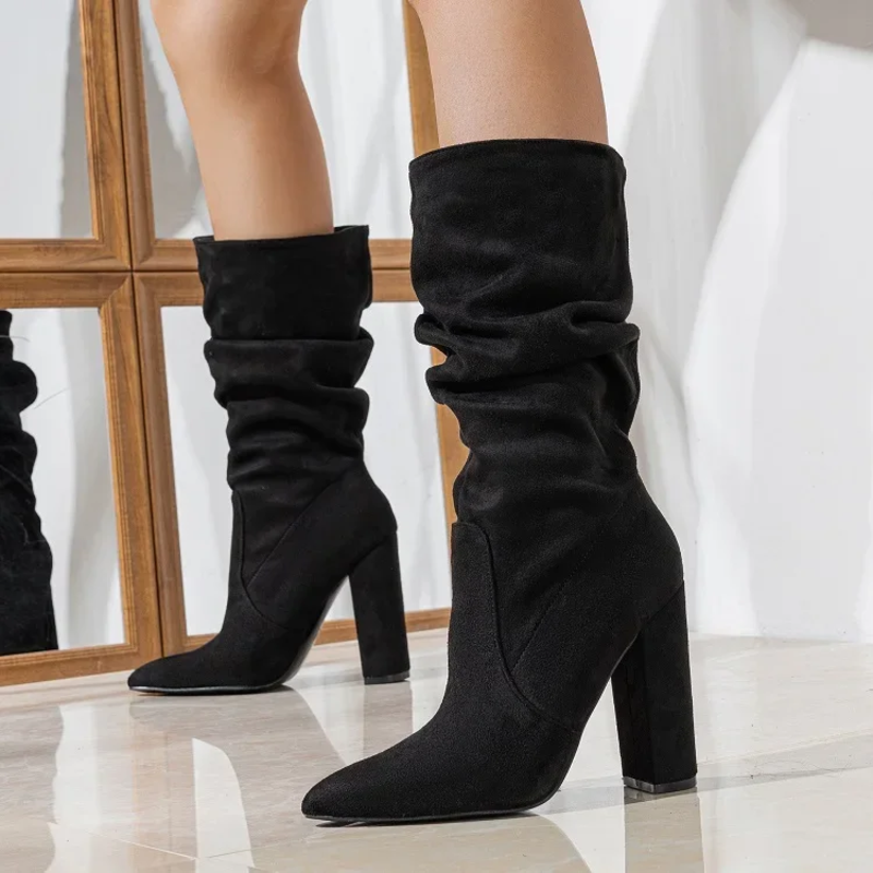Women's slouchy ankle boots with pull-on opening