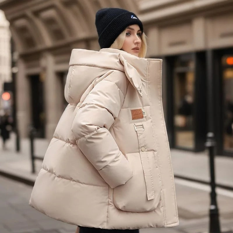 Women's stormproof puffer jacket with hood