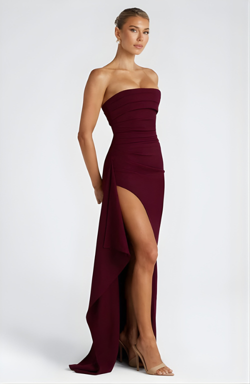 Women's strapless twisted maxi dress