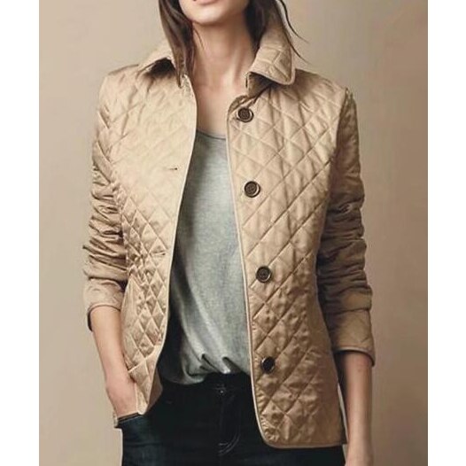 Women's tailored jacket with structured collar and front button fastening