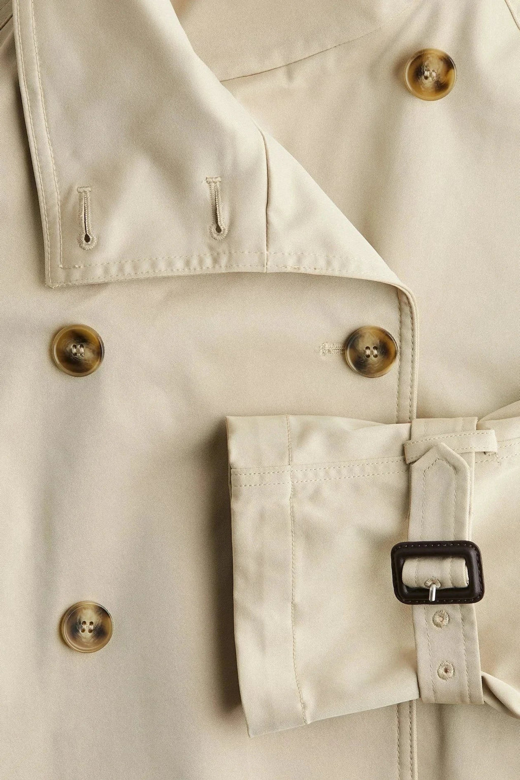 Women's trench coat with high collar and tie belt