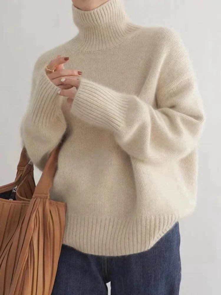 Women's turtleneck pullover