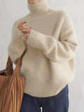 Women's turtleneck pullover