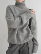 Women's turtleneck pullover