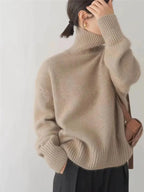 Women's turtleneck pullover