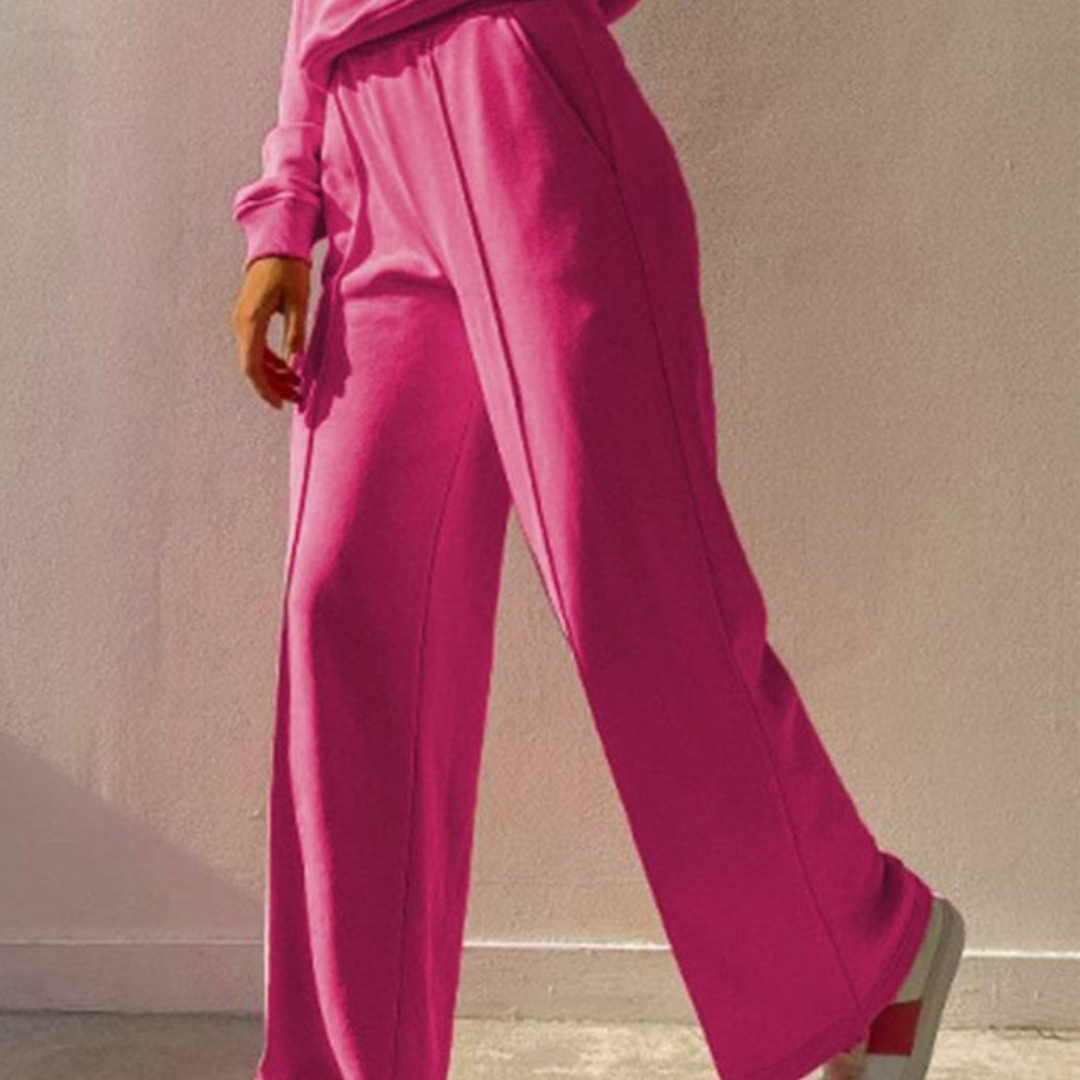 Women's two-piece tracksuit set
