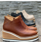 Women's urban slip-on boots with padded insole