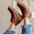 Women's urban slip-on boots with padded insole