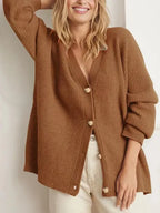 Women's V-neck cardigan with button fastening