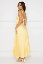 Women's V-neck pleated maxi wedding guest dress
