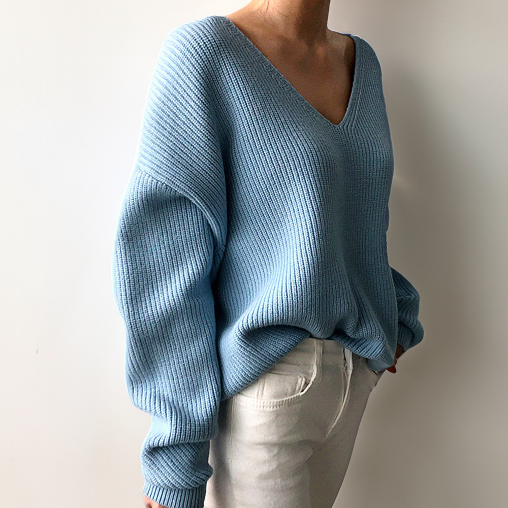 Women's V-neck pullover