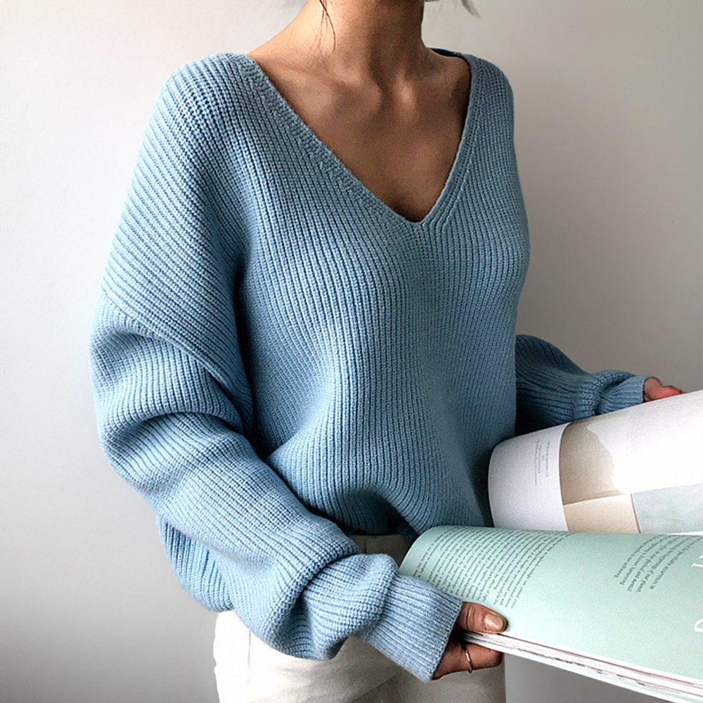 Women's V-neck pullover