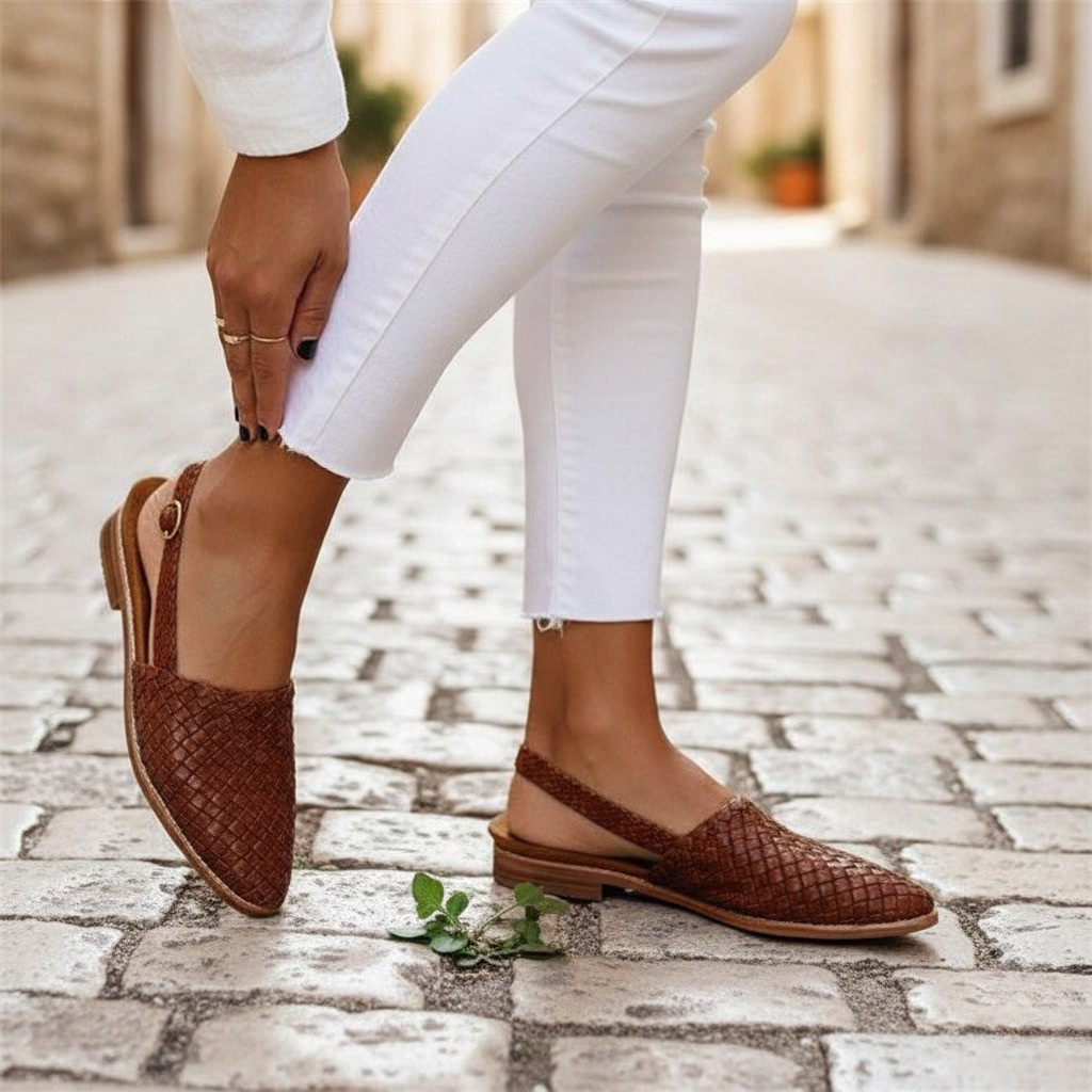 Women's woven pointed toe slingback ballet flats